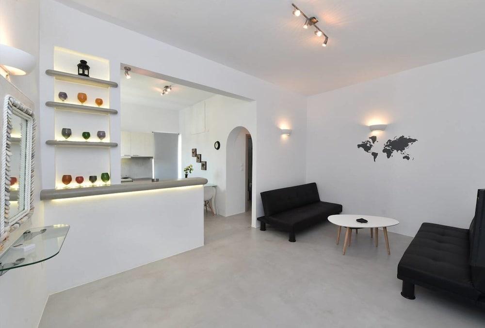 The Local House Apartment ปาริเกีย ภายนอก รูปภาพ