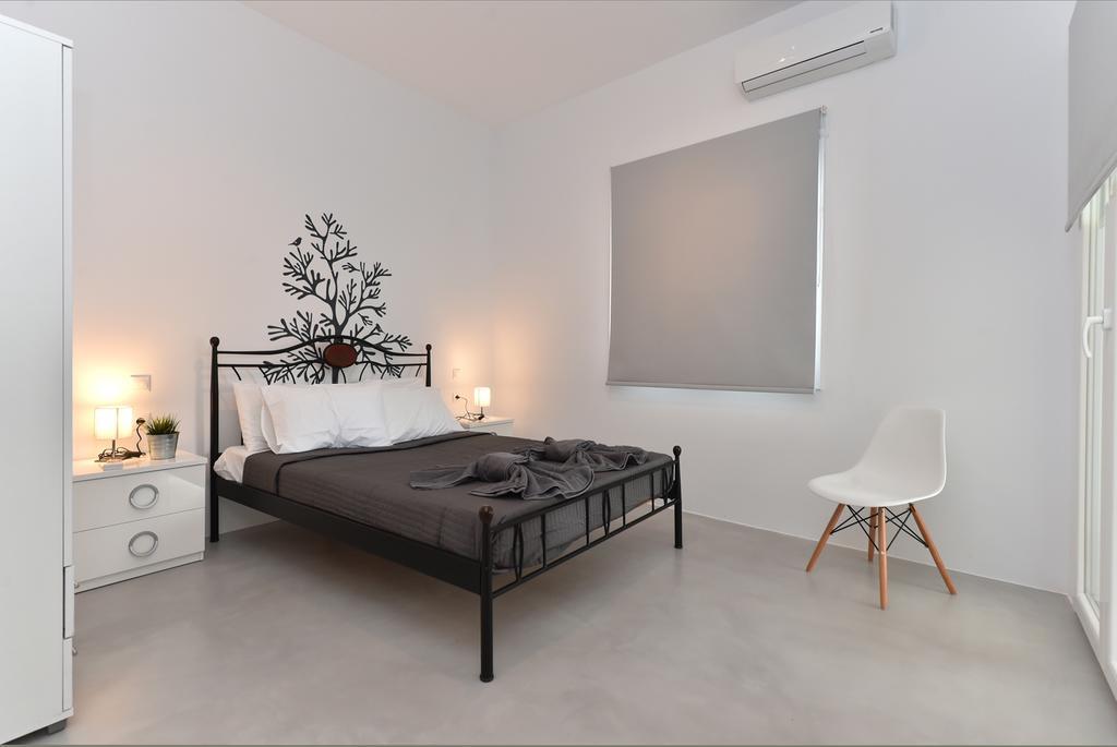 The Local House Apartment ปาริเกีย ภายนอก รูปภาพ