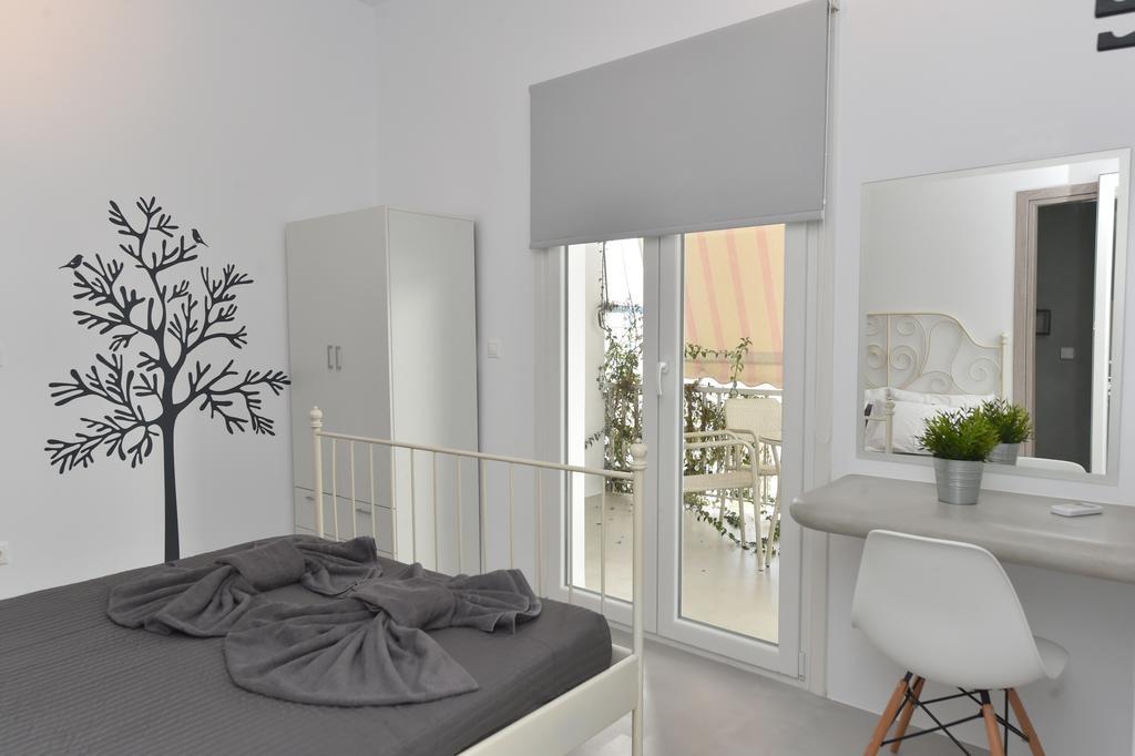 The Local House Apartment ปาริเกีย ภายนอก รูปภาพ